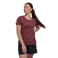 Koszulka turystyczna damska Black Diamond Lightwire SS Tech. Czerwone koszulki sportowe damskie Black Diamond, s, bez wzorów, sportowe, bez kołnierzyka. Za 134.99 zł.