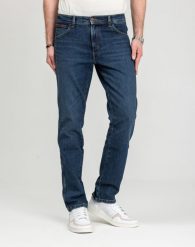 MĘSKIE SPODNIE WRANGLER TEXAS WILLOW 112378456. Spodnie materiałowe męskie Wrangler, l, bez wzorów, z jeansu. Za 219.99 zł.