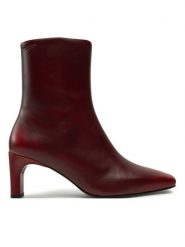 Vagabond Shoemakers Botki Vendela 5823-018-47 Czerwony. Czerwone botki damskie Vagabond Shoemakers, ze skóry, bez obcasa, na słupku, bez zapięcia. Za 859.99 zł.
