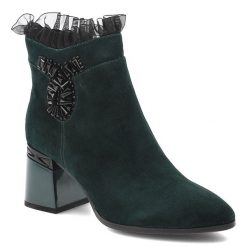 Zielone Botki S.Barski Eleganckie Obuwie Damskie Z Broszką. Zielone kozaki damskie S.BARSKI, z lakierowanej skóry, bez obcasa, na obcasie. Za 339.99 zł.
