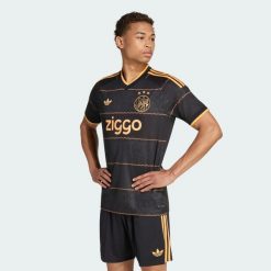 Koszulka Ajax Amsterdam 26/27 Away. Czarne koszulki sportowe męskie Adidas, xl, bez wzorów, z dzianiny, bez kołnierzyka, bez ramiączek, do piłki nożnej, climacool (adidas). Za 439.00 zł.