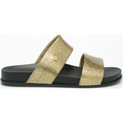 Melissa - Klapki. Szare klapki damskie Melissa, z kauczuku. W wyprzedaży za 129.90 zł.