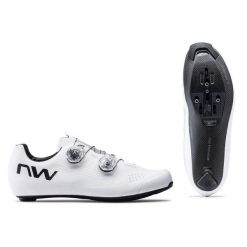 Buty rowerowe szosowe męskie NORTHWAVE Extreme Pro 3 biały. Białe buty sportowe męskie Northwave, bez zapięcia, rowerowe. Za 900.00 zł.
