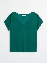 Bluzka z domieszką wiskozy - zielony. Zielone bluzki damskie Sinsay, l, bez wzorów, z wiskozy, bez kołnierzyka, bez ramiączek. Za 39.99 zł.