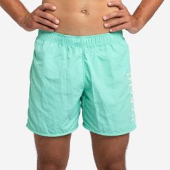 Szorty pływackie męskie Nabaiji 100 Basic. Zielone krótkie spodenki sportowe męskie Decathlon, m, bez wzorów, z materiału, do pływania. Za 24.99 zł.