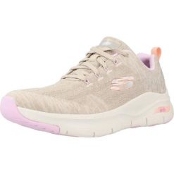 Buty Kobieta Skechers Arch Fit szary. Brązowe obuwie sportowe damskie Skechers, bez wzorów, trekkingowe, Skechers Sport. Za 339.99 zł.