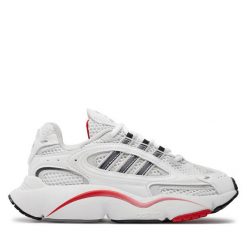 Sneakersy adidas. Fioletowe trampki i tenisówki chłopięce Adidas, bez wzorów, bez zapięcia. Za 249.99 zł.