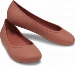 Crocs Crocs Brooklyn Flat W 209384-2DT Bordowe 37/38. Czerwone klapki damskie Crocs, bez wzorów, sportowe, bez obcasa. Za 173.45 zł.