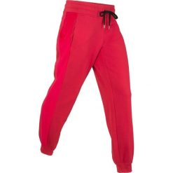 Spodnie dresowe z aksamitnymi wstawkami, długie, Level 1 bonprix ciemnoczerwony. Spodnie dresowe damskie marki bonprix. Za 54.99 zł.