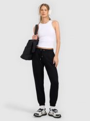 4F Spodnie dresowe joggery damskie - czarne L. Czarne spodnie dresowe damskie 4f, l, bez wzorów, z dresówki. Za 129.99 zł.