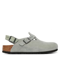 Sandały Birkenstock. Szare sandały damskie Birkenstock, bez wzorów, bez obcasa, na płaskiej podeszwie, bez zapięcia. Za 719.99 zł.
