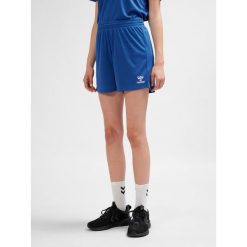 Szorty damskie Hummel Essential. Niebieskie szorty sportowe damskie Hummel, bez wzorów, sportowe, na fitness i siłownię. Za 121.00 zł.