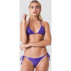 Galore x NA-KD Dół bikini z cekinami - Purple. Fioletowe bikini damskie Galore x NA-KD, w paski. W wyprzedaży za 24.29 zł.