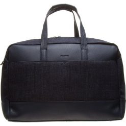 Torba w kolorze granatowym - 60 x 55 x 21 cm. Niebieskie torby na ramię męskie marki Marc O'Polo, w paski, z denimu, na ramię. W wyprzedaży za 432.95 zł.