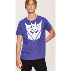 T-shirt Transformers - Fioletowy. T-shirty męskie marki House. W wyprzedaży za 29.99 zł.