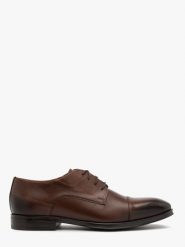 Brązowe półbuty męskie sznurowane AMANO. Brązowe półbuty na co dzień męskie Ryłko, z materiału, eleganckie, bez zapięcia. Za 429.99 zł.