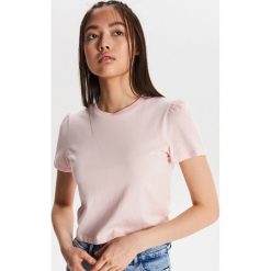 Koszulka basic - Różowy. T-shirty damskie marki Cropp. Za 24.99 zł.