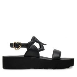 Sandały LOVE MOSCHINO. Czarne sandały damskie Love Moschino, bez wzorów, bez obcasa, na płaskiej podeszwie, bez zapięcia. Za 579.99 zł.