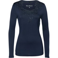 Shirt z długim rękawem bonprix ciemnoniebieski. Bluzki damskie marki bonprix. Za 79.99 zł.