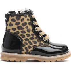 Czarne Traperki Stars In Your Eyes. Buty zimowe dziewczęce marki Born2be. Za 44.99 zł.
