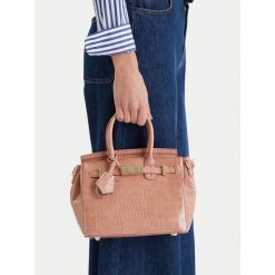 Torebka Nine West. Czerwone torebki do ręki damskie Nine West, bez wzorów, bez dodatków. Za 199.99 zł.