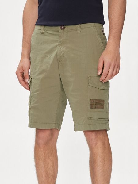 Napapijri Szorty materiałowe N-Horton NP0A4HOS Zielony Regular Fit. Zielone szorty męskie Napapijri, m, bez wzorów, z bawełny. Za 439.99 zł.