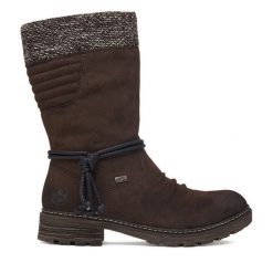 Kozaki Rieker. Brązowe kozaki damskie Rieker, bez obcasa, na płaskiej podeszwie. Za 429.99 zł.