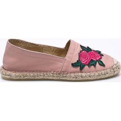 Pieces - Espadryle. Szare espadryle damskie Pieces, z haftami, z gumy. W wyprzedaży za 179.90 zł.
