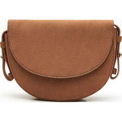 Torebka typu saddle bag - Beżowy. Torebki do ręki damskie marki Cropp. Za 69.99 zł.