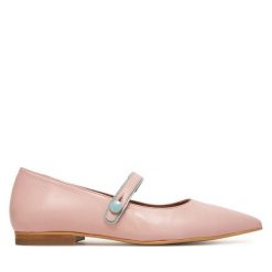 Półbuty Fly London. Czerwone półbuty damskie Fly London, bez wzorów, bez obcasa, na płaskiej podeszwie, bez zapięcia. Za 489.99 zł.