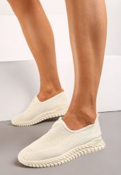 Beżowe Buty Sportowe Wsuwane z Elastyczną Cholewką Risacada. Brązowe obuwie sportowe damskie Born2be, bez wzorów, z jeansu. Za 29.99 zł.