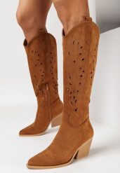 Brązowe Ażurowe Kozaki przed Kolano na Ściętym Słupku Tirita. Brązowe kozaki damskie Born2be, przed kolano, bez obcasa, na obcasie. Za 189.99 zł.