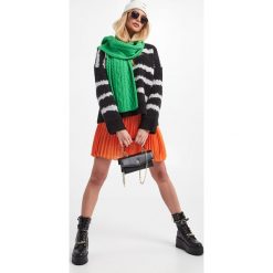 Sweter z wełną alpaka Mila SAMSØE SAMSØE. Swetry damskie Samsøe & Samsøe, s, bez wzorów, z wełny, bez kołnierzyka, bez ramiączek, bez kaptura. W wyprzedaży za 767.97 zł.