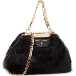 Torebka PATRIZIA PEPE - 2V8142/A1RM-K338 Soft Black. Czarne torebki do ręki damskie Patrizia Pepe, z materiału. Za 989.00 zł.