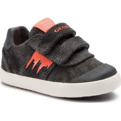 Sneakersy GEOX - B Kilwi B. D B92A7D 01354 C1040 M Grey/Fluo Orange. Półbuty chłopięce marki Geox. W wyprzedaży za 159.00 zł.