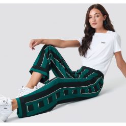 Rut&Circle Spodnie w paski - Green. Spodnie materiałowe damskie marki Rut&Circle. Za 202.95 zł.