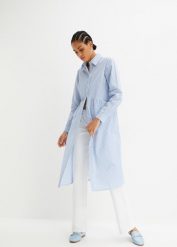 Sukienka szmizjerka z czystej bawełny. Czerwone sukienki damskie bonprix, bez wzorów, z bawełny, eleganckie, bez kołnierzyka, bez ramiączek, szmizjerki. Za 127.99 zł.
