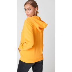 NA-KD Basic Bluza basic z kapturem - Yellow. Bluzy damskie marki NA-KD Basic. W wyprzedaży za 40.38 zł.