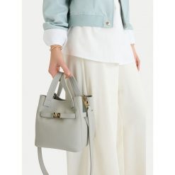 Torebka GINO ROSSI. Szare torebki do ręki damskie Gino Rossi, bez wzorów, klasyczne, bez dodatków. Za 329.99 zł.