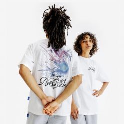 Second Life - Koszulka z grafiką. Białe t-shirty damskie Decathlon, l, bez wzorów, z bawełny, bez kołnierzyka. Za 39.99 zł.