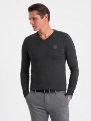 Elegancki sweter męski BASIC V-neck z wiskozą - grafitowy V17 OM-SWBS-0107 - XXL. Szare swetry przez głowę męskie Ombre Clothing, l, bez wzorów, z wiskozy, bez kołnierzyka. W wyprzedaży za 89.99 zł.