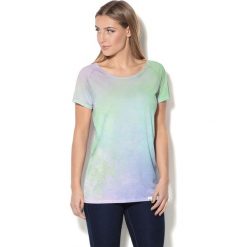 Colour Pleasure Koszulka CP-034 199 zielono-fioletowa r. XS/S. T-shirty damskie Colour Pleasure. Za 70.35 zł.