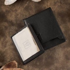 Paolo Peruzzi Czarny portfel męski skórzany RFID T-78-BL. Czarne portfele męskie Paolo Peruzzi, bez wzorów. Za 96.58 zł.