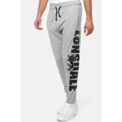 Spodnie dresowe klasyczne Lonsdale Portessie. Czarne spodnie sportowe męskie Lonsdale, m, bez wzorów, z dresówki. Za 255.00 zł.