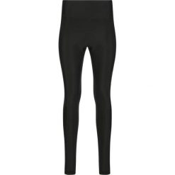 Rajstopy damskie Endurance Jayne V2. Czarne spodnie sportowe damskie Endurance, bez wzorów, rowerowe. W wyprzedaży za 319.00 zł.