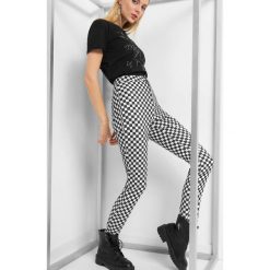 Spodnie z wysokim stanem. Spodnie materiałowe damskie marki Orsay. Za 79.99 zł.