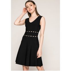Morgan - Sukienka. Czarne sukienki damskie Morgan, m, bez wzorów, z dzianiny, casualowe, bez kołnierzyka, bez ramiączek. W wyprzedaży za 129.90 zł.