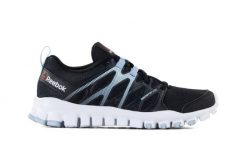 Buty na trening damskie REEBOK REALFLEX TRAIN 4.0 sportowe. Czarne obuwie sportowe damskie Reebok, bez wzorów, z gumy, na fitness i siłownię. Za 255.00 zł.