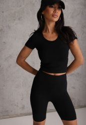 Czarne Elastyczne Szorty Biker High Waist Diovien. Czarne szorty damskie Renee, m, bez wzorów, prążkowane, z podwyższonym stanem. Za 49.99 zł.