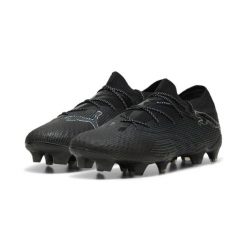 Buty piłkarskie unisex PUMA FUTURE 7 ULTIMATE Low FG/AG. Czarne buty sportowe męskie Puma, bez zapięcia, do piłki nożnej. Za 965.70 zł.